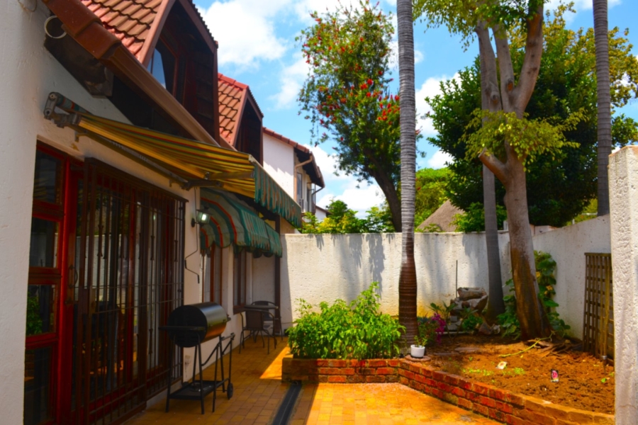 3 Bedroom Property for Sale in Bryanston Gauteng