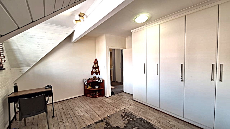 3 Bedroom Property for Sale in Bryanston Gauteng