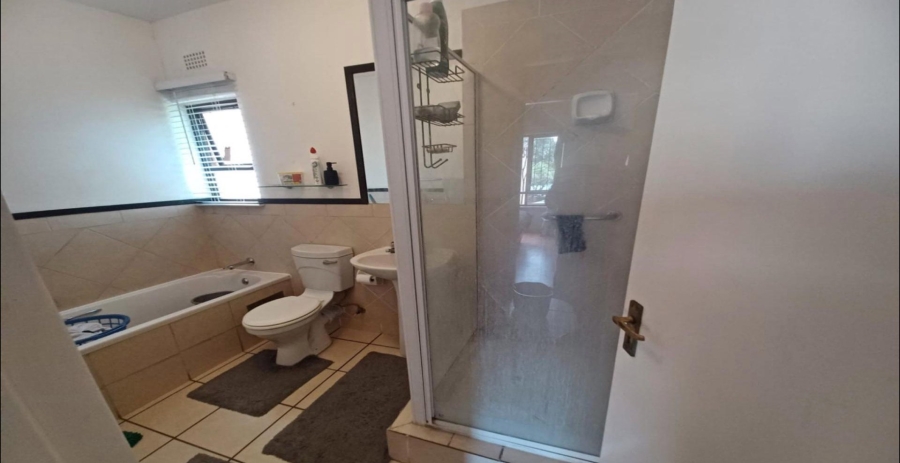 1 Bedroom Property for Sale in Pineslopes Gauteng