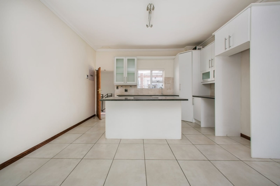 2 Bedroom Property for Sale in Parkview Gauteng