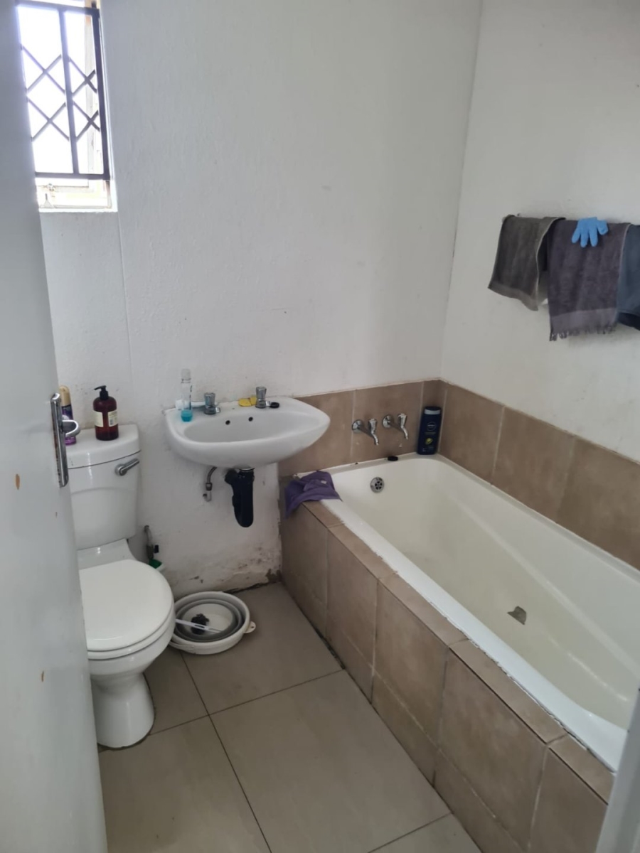 2 Bedroom Property for Sale in Savanna City Gauteng