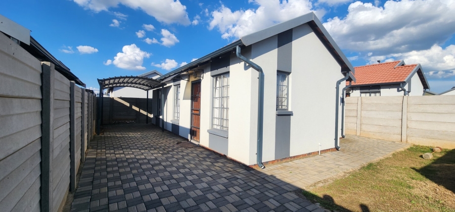 3 Bedroom Property for Sale in Sky City Gauteng