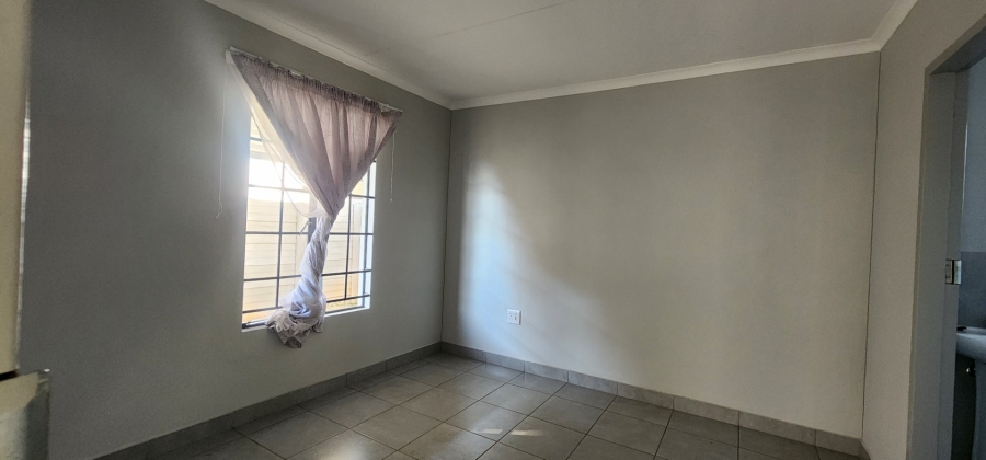 3 Bedroom Property for Sale in Sky City Gauteng
