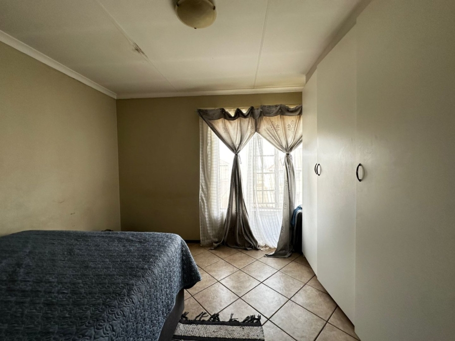 2 Bedroom Property for Sale in Terenure Gauteng
