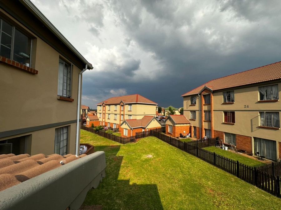 2 Bedroom Property for Sale in Terenure Gauteng