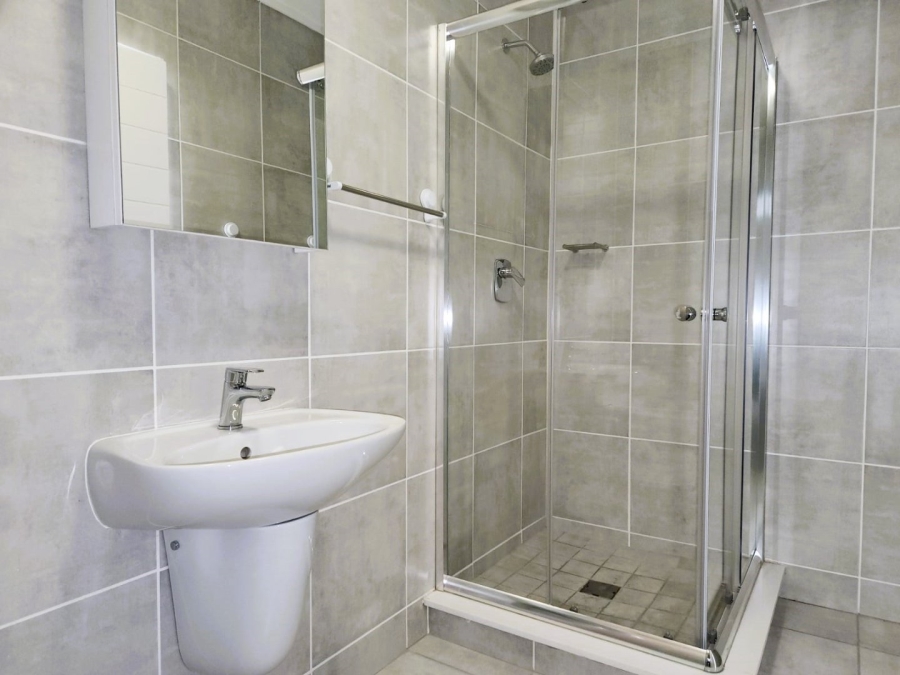 1 Bedroom Property for Sale in Witfield Gauteng