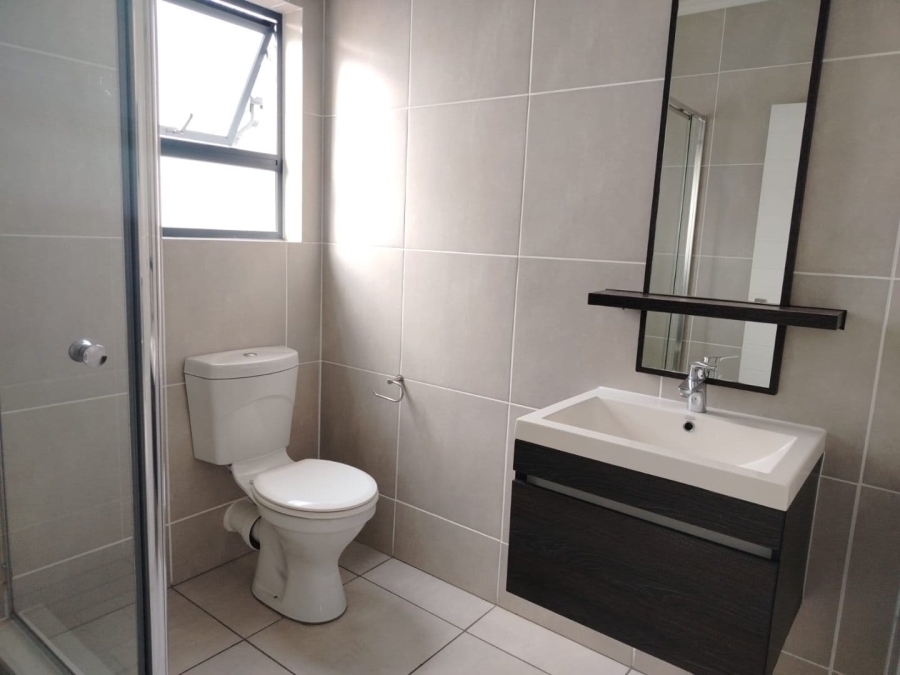 1 Bedroom Property for Sale in Olivedale Gauteng