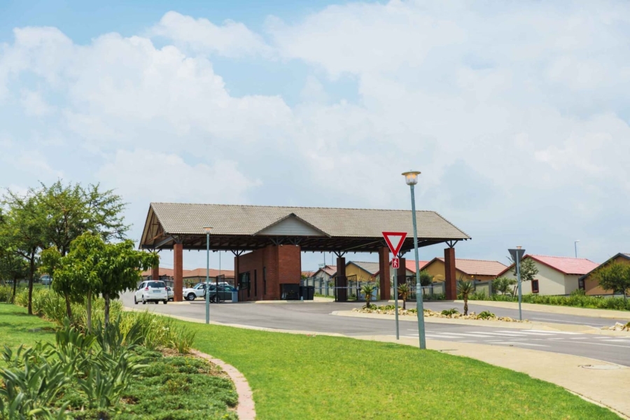 3 Bedroom Property for Sale in Kosmosdal Gauteng