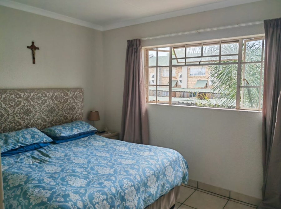 2 Bedroom Property for Sale in Primrose Hill Gauteng