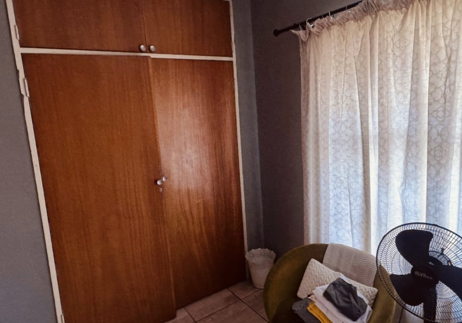2 Bedroom Property for Sale in East Geduld Gauteng