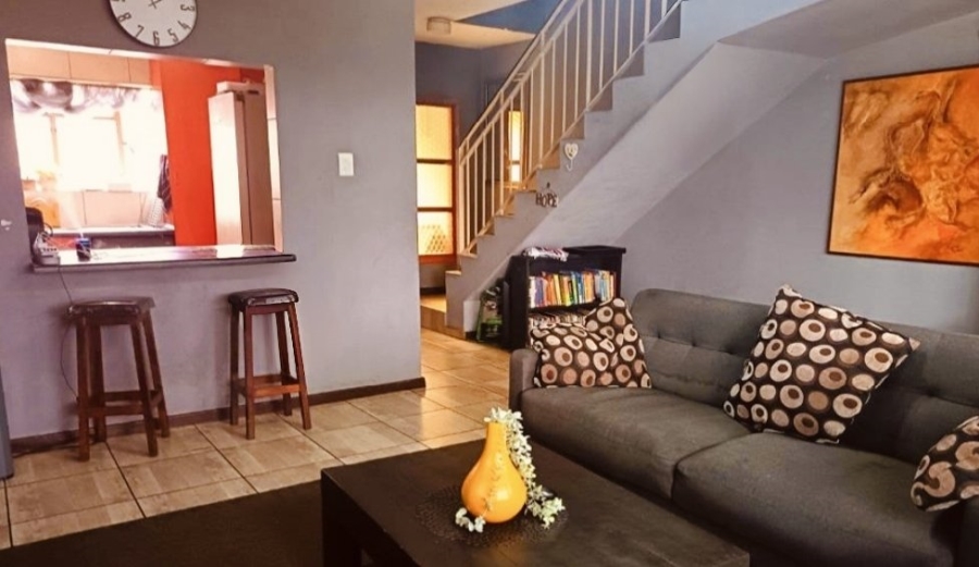 2 Bedroom Property for Sale in East Geduld Gauteng