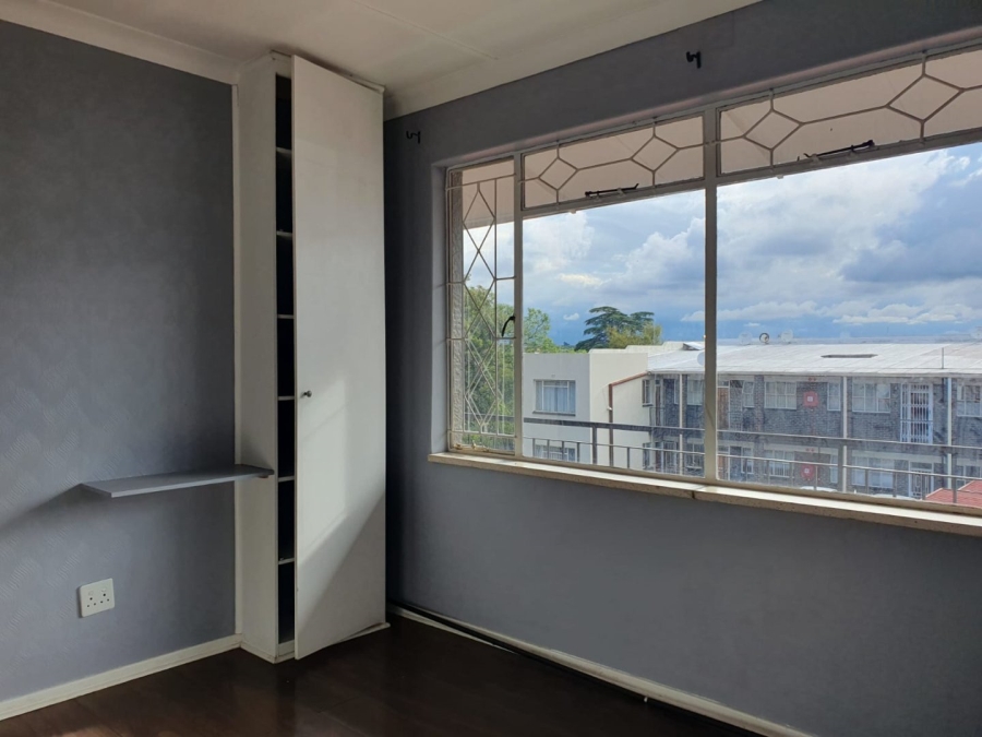 To Let 2 Bedroom Property for Rent in Edenvale Central Gauteng