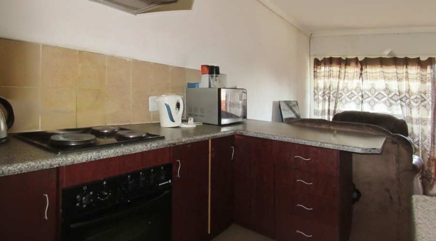 2 Bedroom Property for Sale in Elspark Gauteng