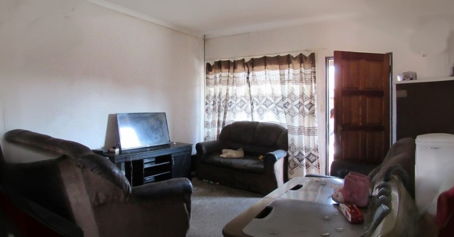 2 Bedroom Property for Sale in Elspark Gauteng
