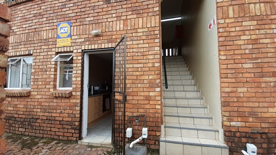 2 Bedroom Property for Sale in Amandasig Gauteng