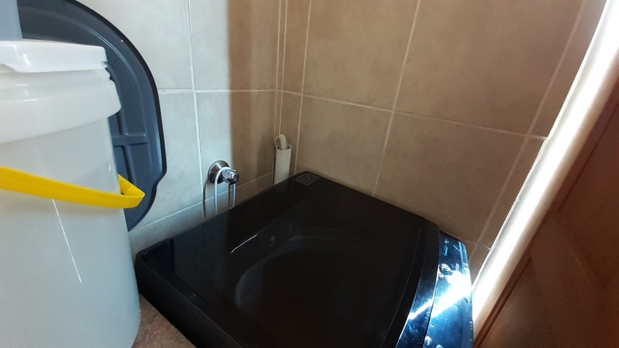 2 Bedroom Property for Sale in Amandasig Gauteng