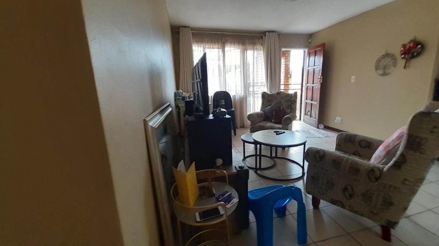 2 Bedroom Property for Sale in Amandasig Gauteng