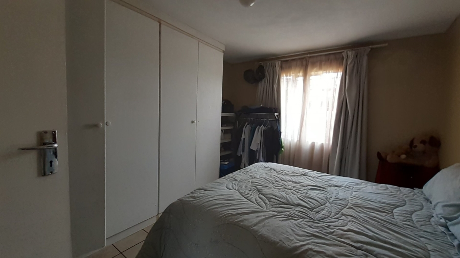 2 Bedroom Property for Sale in Amandasig Gauteng