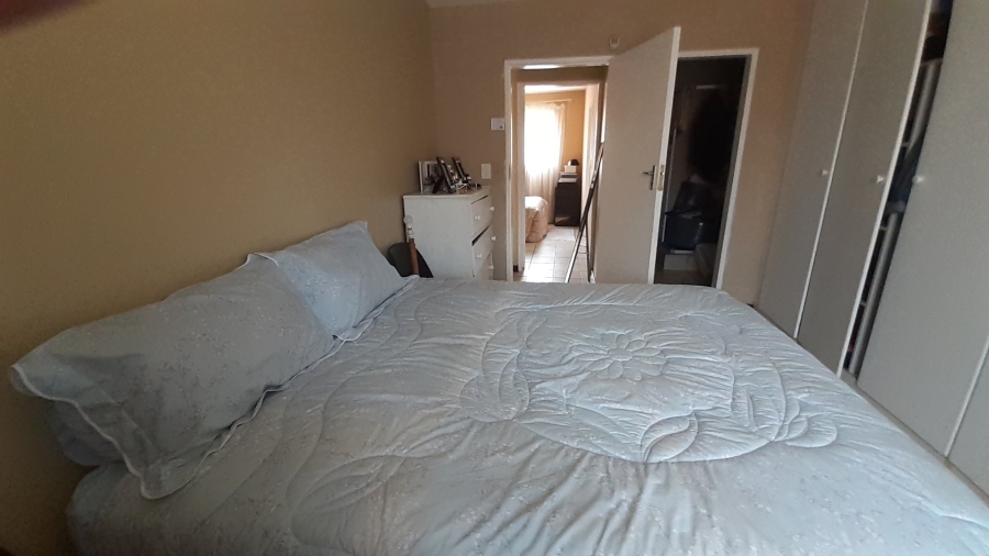 2 Bedroom Property for Sale in Amandasig Gauteng