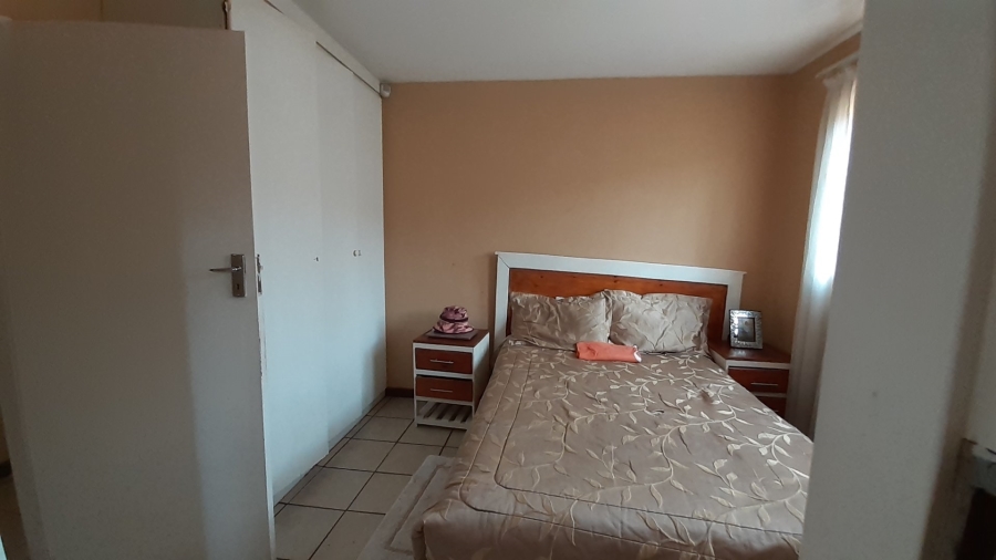 2 Bedroom Property for Sale in Amandasig Gauteng