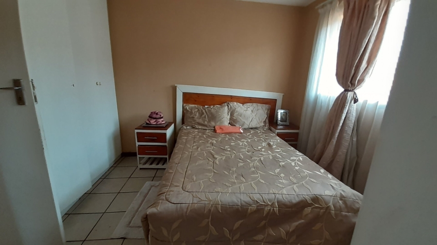 2 Bedroom Property for Sale in Amandasig Gauteng