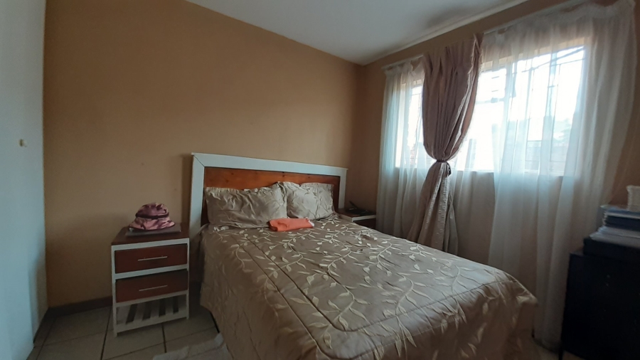 2 Bedroom Property for Sale in Amandasig Gauteng
