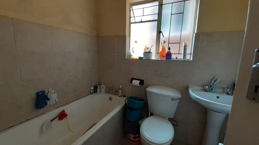 2 Bedroom Property for Sale in Amandasig Gauteng
