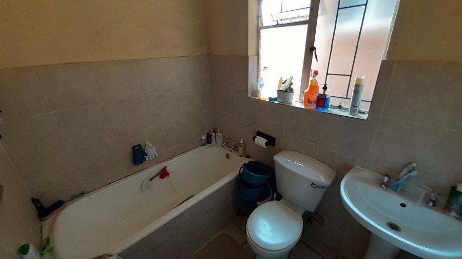 2 Bedroom Property for Sale in Amandasig Gauteng