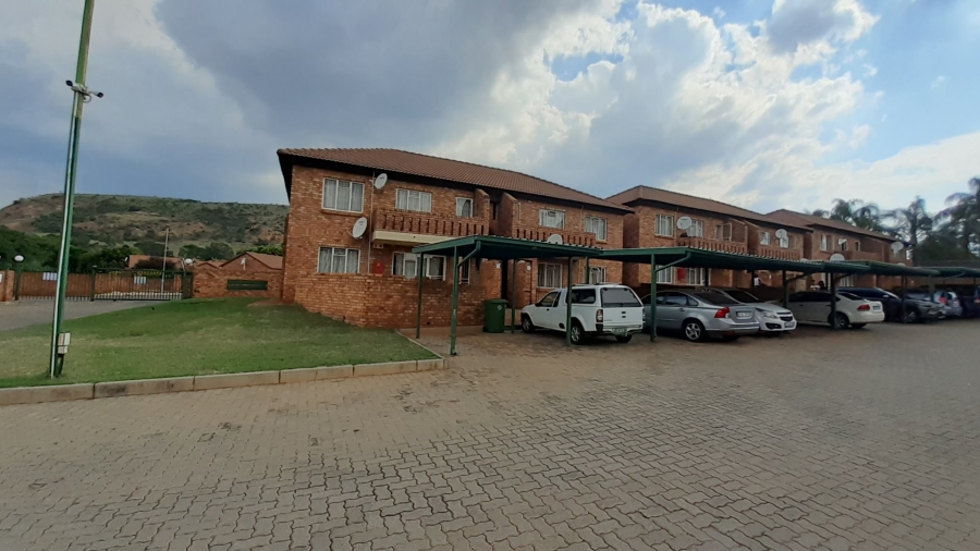 2 Bedroom Property for Sale in Amandasig Gauteng
