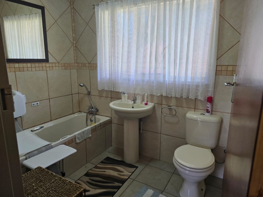 3 Bedroom Property for Sale in Lilianton Gauteng