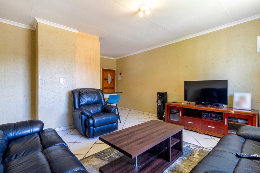 2 Bedroom Property for Sale in Croydon Gauteng
