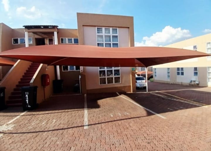 2 Bedroom Property for Sale in Mondeor Gauteng