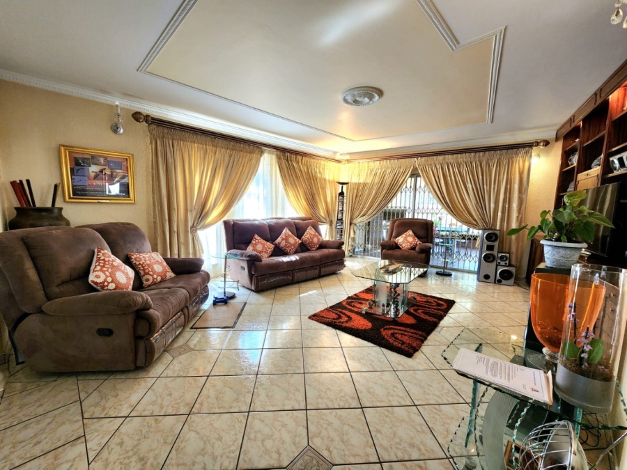 4 Bedroom Property for Sale in Winchester Hills Gauteng