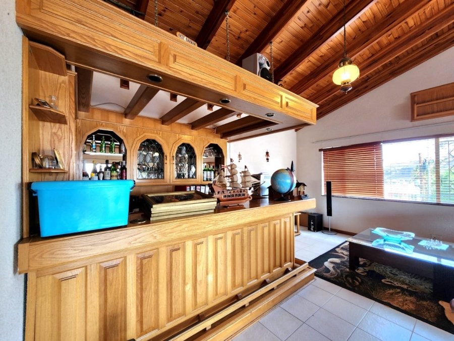 4 Bedroom Property for Sale in Winchester Hills Gauteng