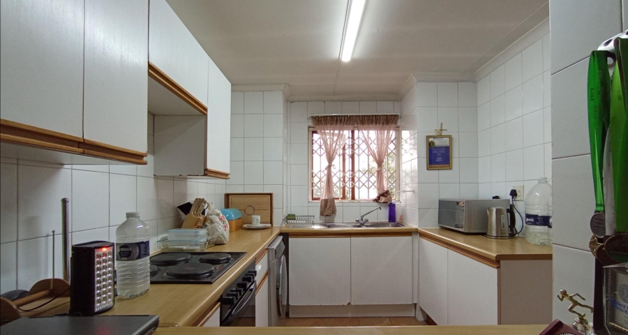 2 Bedroom Property for Sale in Sunninghill Gauteng