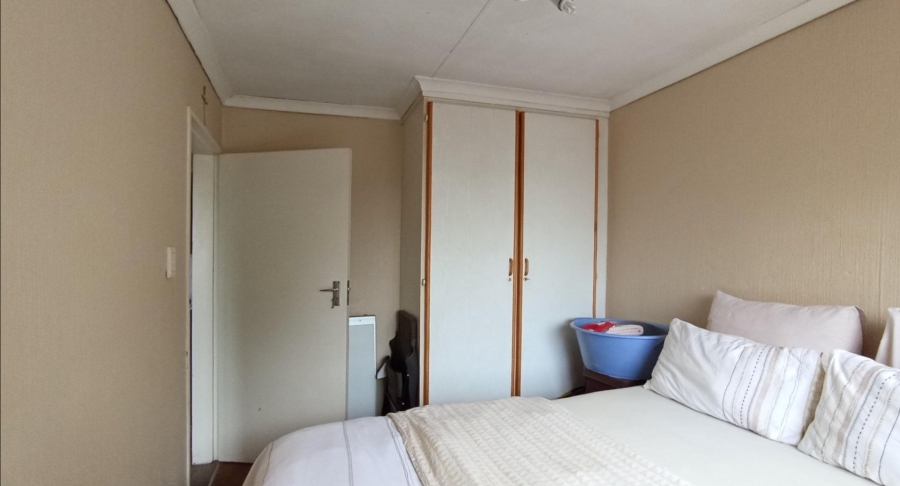 2 Bedroom Property for Sale in Sunninghill Gauteng