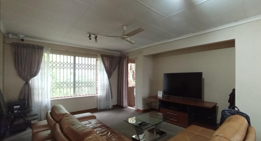 2 Bedroom Property for Sale in Sunninghill Gauteng