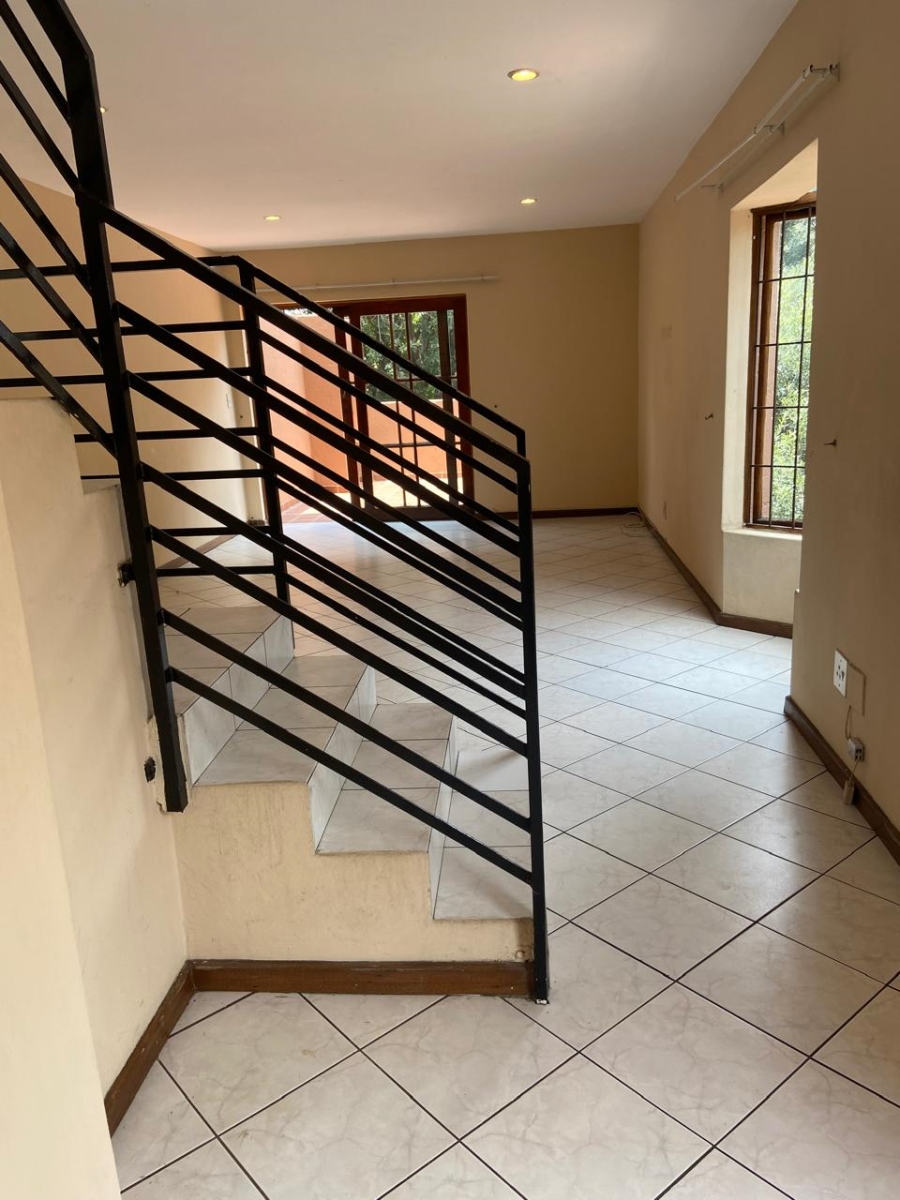 2 Bedroom Property for Sale in Buurendal Gauteng