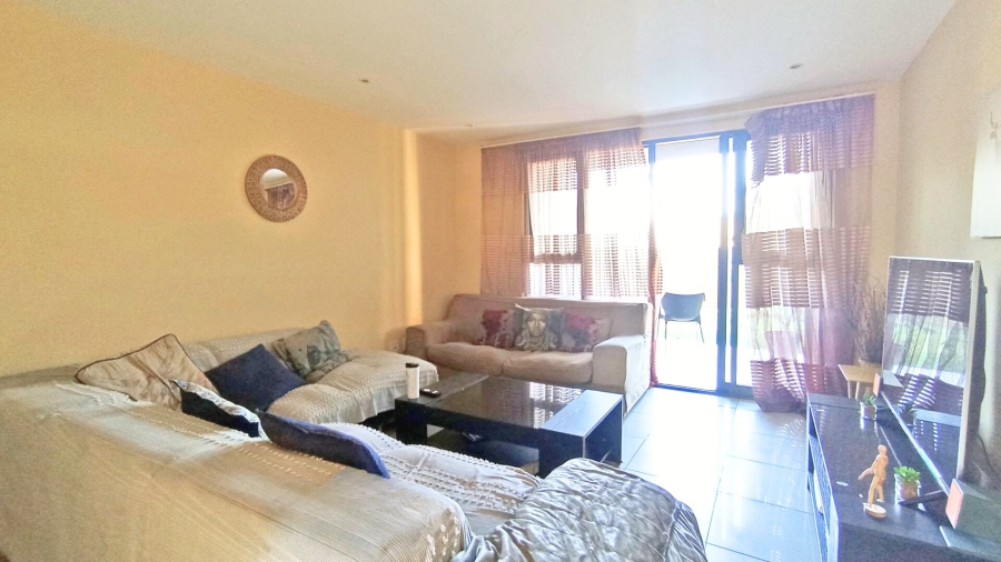 2 Bedroom Property for Sale in Rooihuiskraal North Gauteng