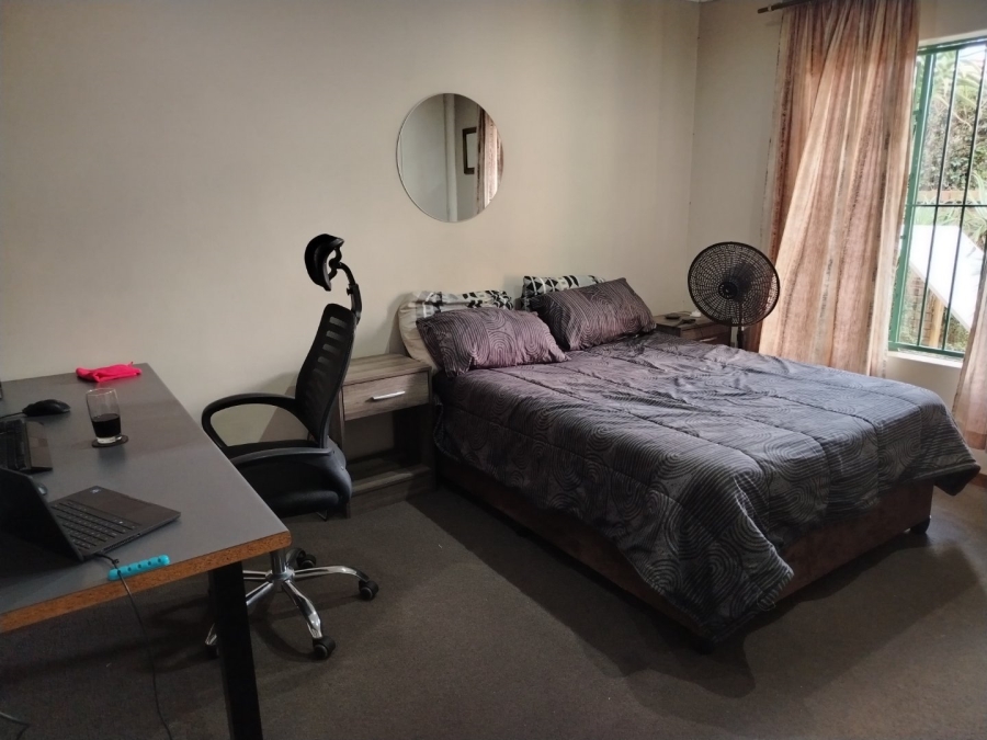 To Let  Bedroom Property for Rent in Moreleta Park Gauteng
