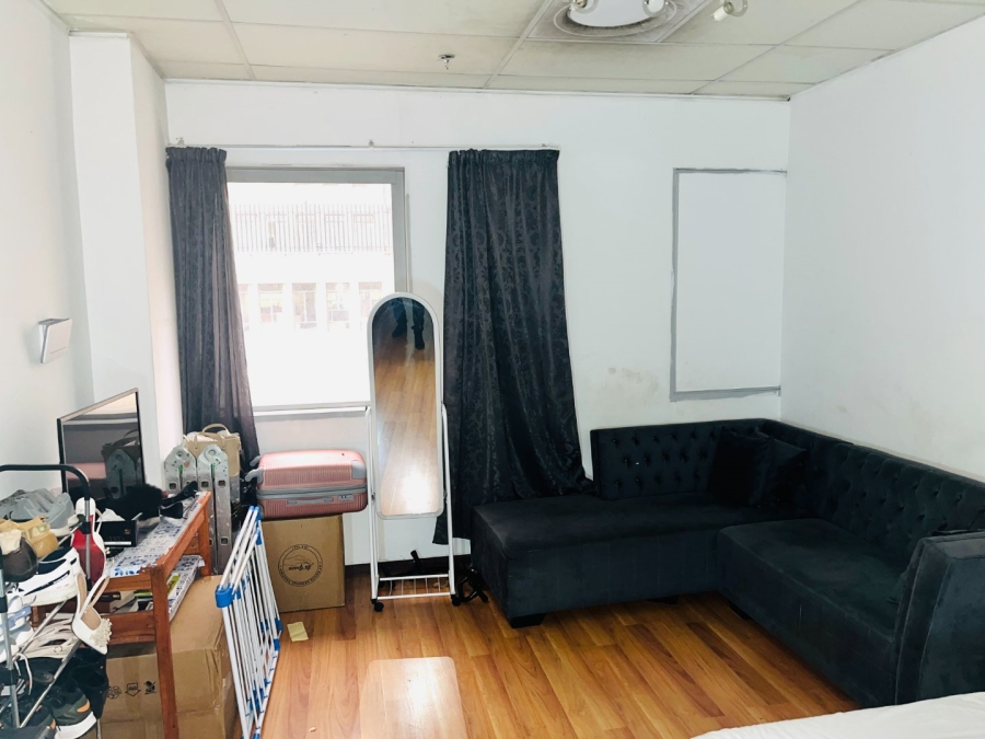 To Let 1 Bedroom Property for Rent in Marshalltown Gauteng