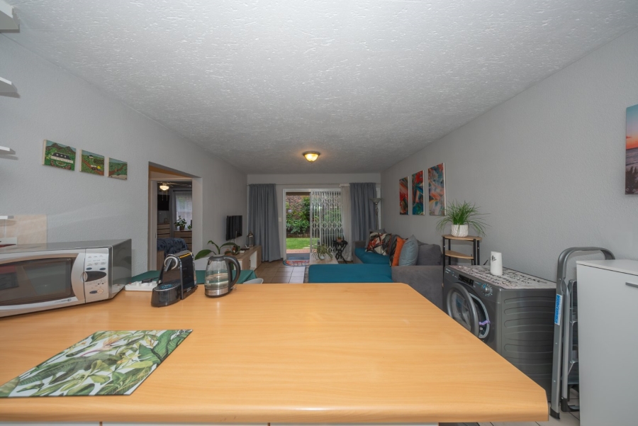 2 Bedroom Property for Sale in Wannenburghoogte Gauteng