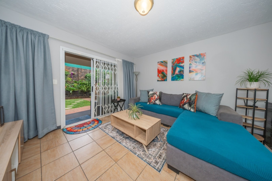 2 Bedroom Property for Sale in Wannenburghoogte Gauteng