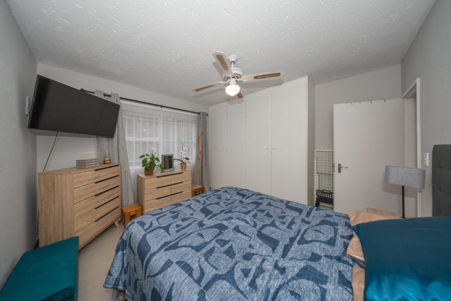 2 Bedroom Property for Sale in Wannenburghoogte Gauteng