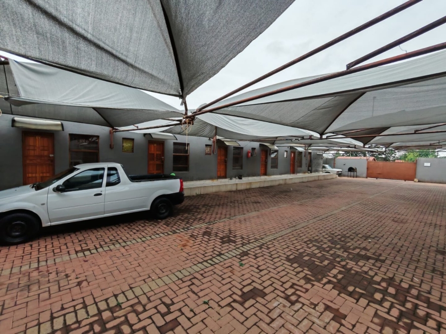 To Let 1 Bedroom Property for Rent in Ga-Rankuwa Unit 1 Gauteng
