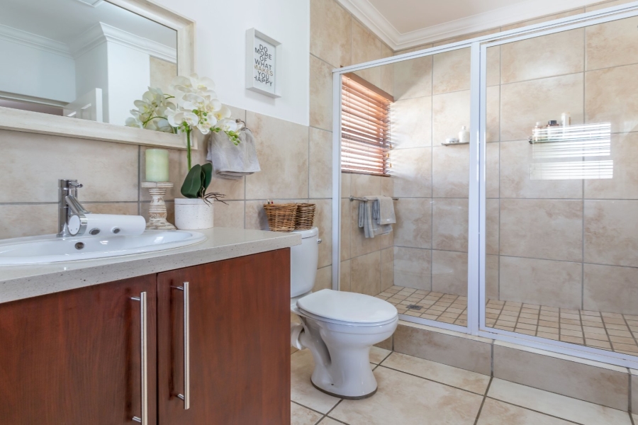 3 Bedroom Property for Sale in Honeydew Manor Gauteng