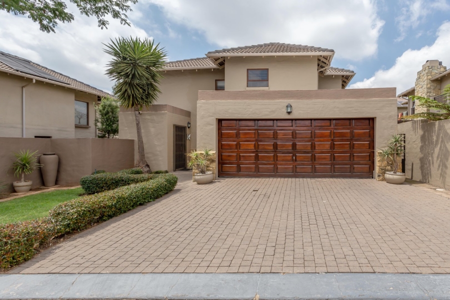 3 Bedroom Property for Sale in Honeydew Manor Gauteng