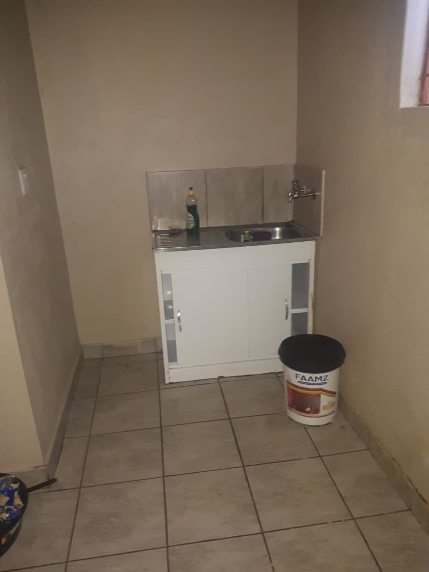 To Let 1 Bedroom Property for Rent in Ga-Rankuwa Unit 1 Gauteng