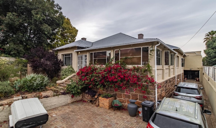 5 Bedroom Property for Sale in Kensington Gauteng