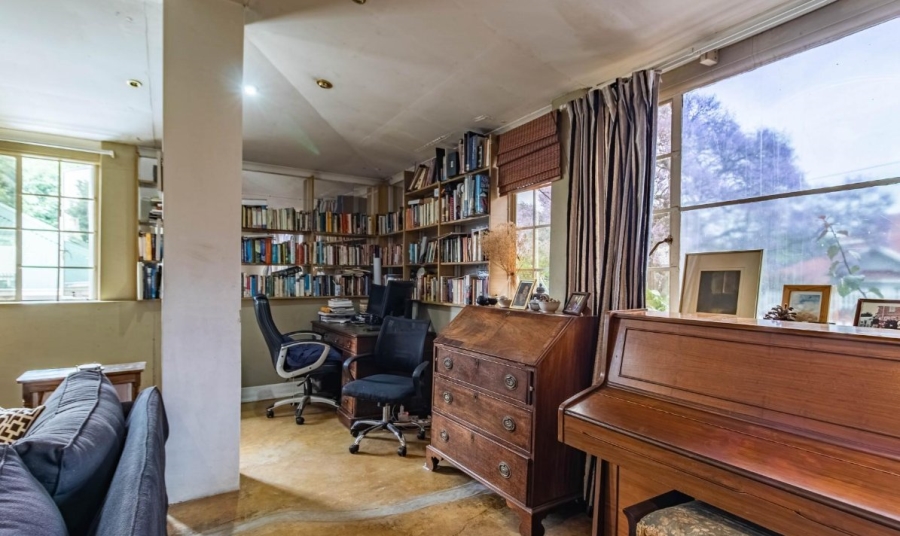 5 Bedroom Property for Sale in Kensington Gauteng